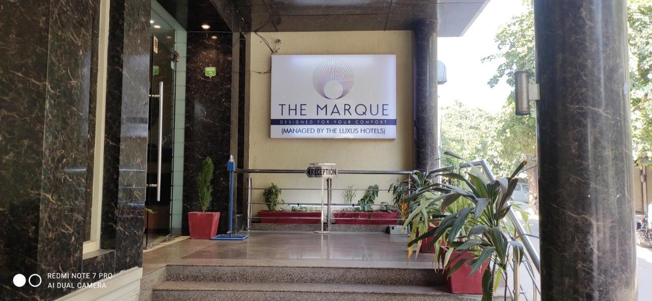 Hotel The Marque Mathura Luaran gambar